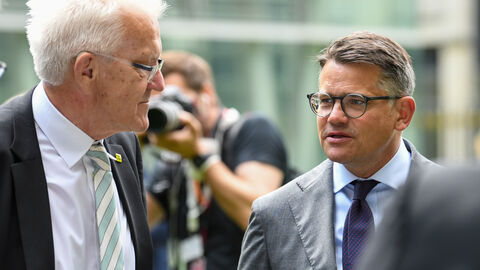 Der neue hessische Ministerpräsident Boris Rhein zusammen mit dem baden-württembergischen Ministerpräsident Winfried Kretschmann