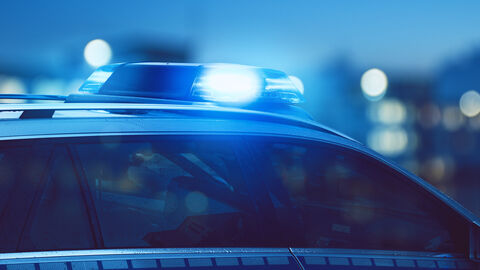 Blaulicht an einem Polizeiauto