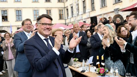 Der 63. Hessentag hat begonnen: Ministerpräsident Boris Rhein und Fuldas Oberbürgermeister Dr. Heiko Wingenfeld bei der Eröffnung